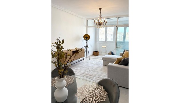 Apartament / Duplex - Reventa - Torrevieja - Torrevieja