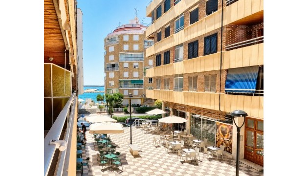 Apartament / Duplex - Wiederverkauf - Torrevieja - Playa Acequion