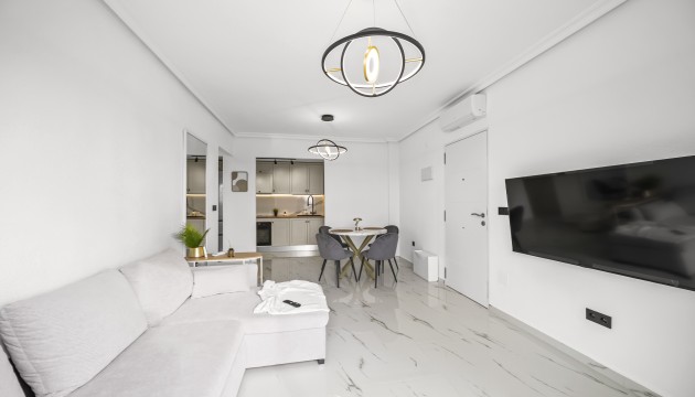 Apartamento - Wiederverkauf - Orihuela Costa - Playa Flamenca