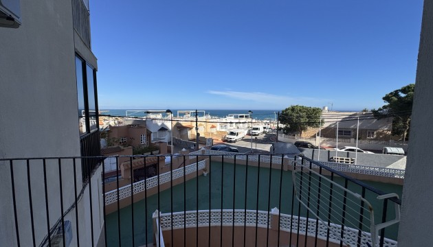 Apartamento - Wiederverkauf - Torrevieja -
                La Mata
