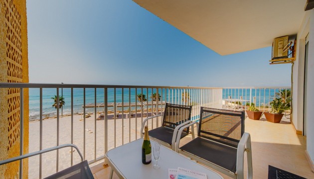 Apartamento - Wiederverkauf - Torrevieja - Playa del cura