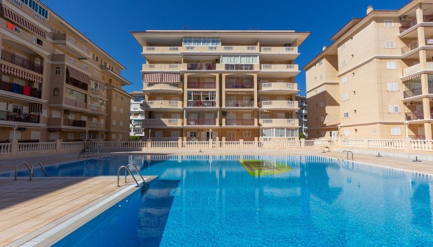 Apartment - Flat - Wiederverkauf - La Mata - GRT-048