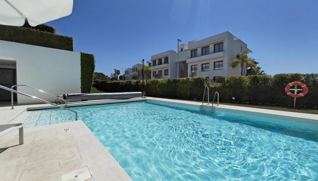 Apartment - Resale - Estepona - New Golden Mile