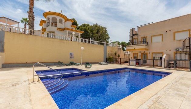 Apartment - Resale - Orihuela - Villamartin