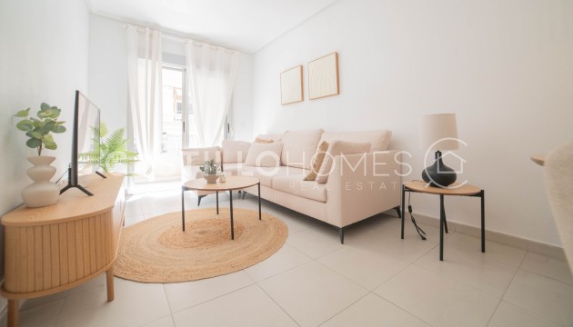 Apartment - Resale - Torrevieja - Centro