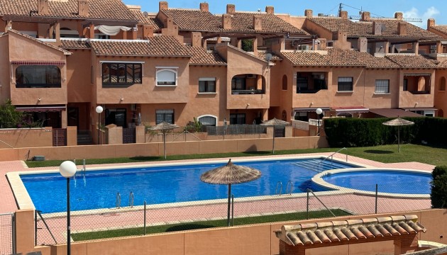 Apartment - Revente - Torrevieja - Aguas Nuevas