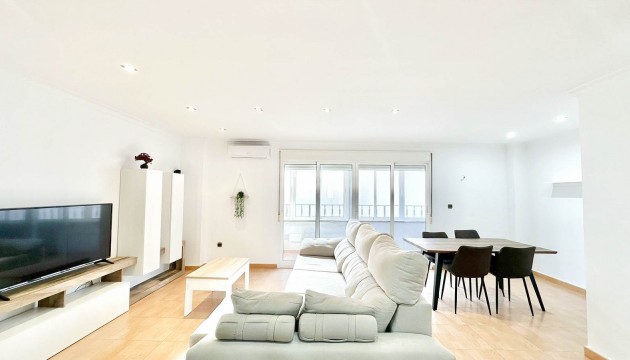 Apartment - Revente - Torrevieja - Centro