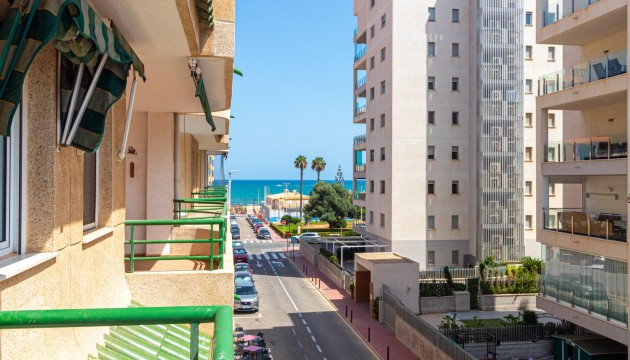 Apartment - Revente - Torrevieja - La Mata pueblo