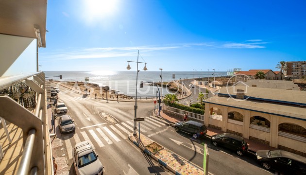 Apartment - Revente - Torrevieja - Playa de los Locos