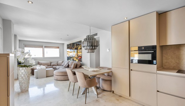 Apartment - Revente - Torrevieja - Punta prima