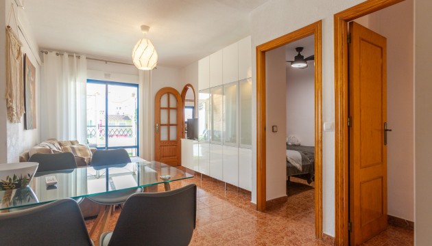 Apartment - Top Floor Apartment - Revente - Torrevieja -
                Torrevieja