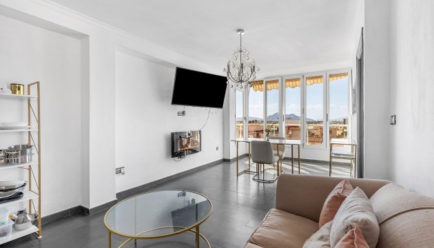 Apartment - Wiederverkauf - Daya Nueva -
                Daya Nueva