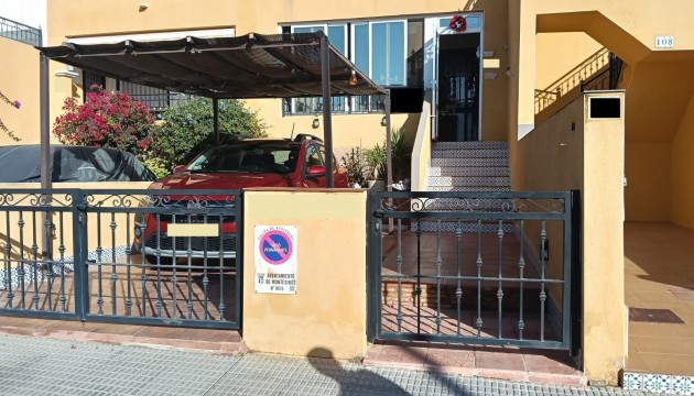 Apartment - Wiederverkauf - Los Montesinos - La Herrada