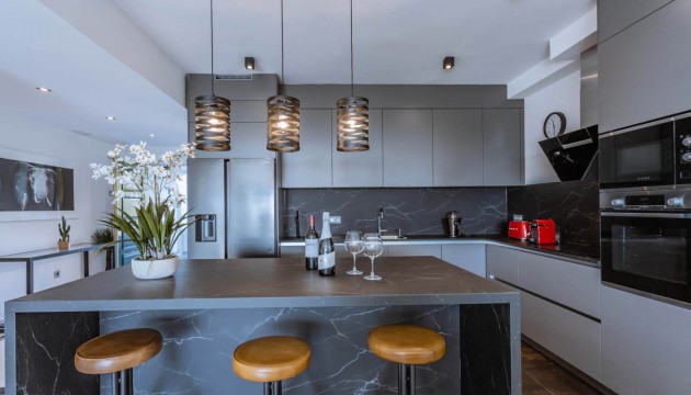 Apartment - Wiederverkauf - Marbella - MEX-14938