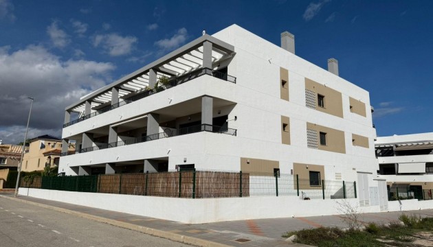 Apartment - Wiederverkauf - Mil Palmeras - Mil Palmeras