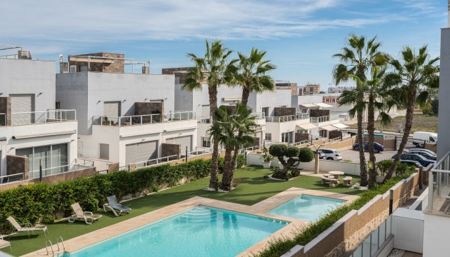 Apartment - Wiederverkauf - Orihuela Costa - MEX-65316