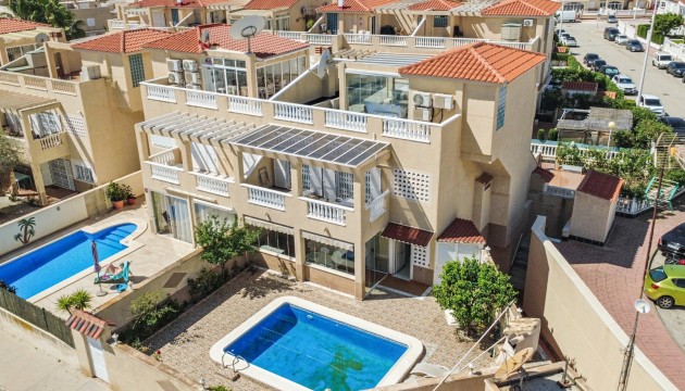 Apartment - Wiederverkauf - Orihuela Costa - Playa Flamenca