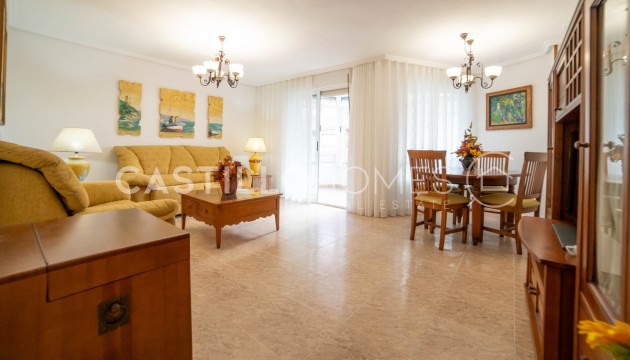 Apartment - Wiederverkauf - Torrevieja - CAS-29324