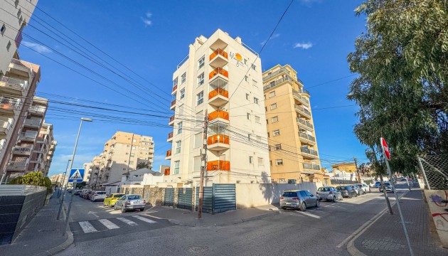 Apartment - Wiederverkauf - Torrevieja - Nueva Torrevieja