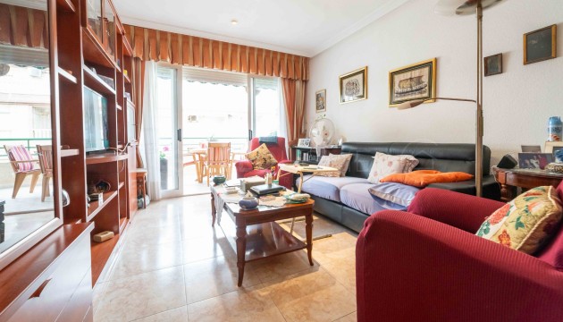 Apartment - Wiederverkauf - Torrevieja - Torrelamata - La Mata