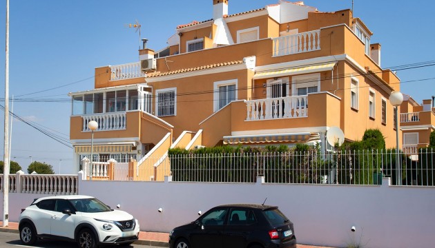 Apartment - Wiederverkauf - Torrevieja - Torrevieja