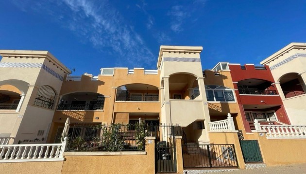 Appartement - Herverkoop - Orihuela Costa - Los Altos