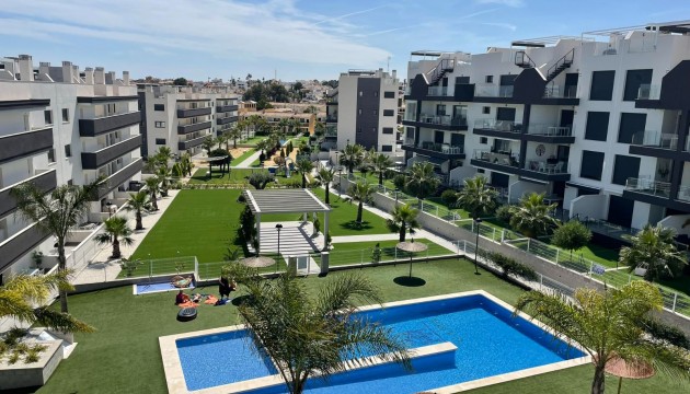 Appartement - Herverkoop - Orihuela Costa - Villamartín