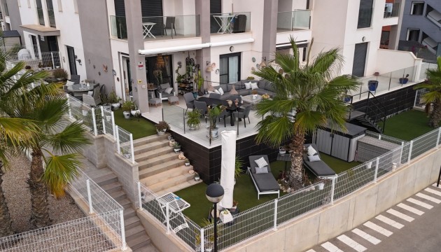 Appartement - Herverkoop - Orihuela Costa - Villamartín