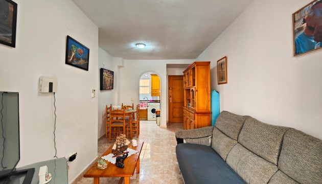 Appartement - Herverkoop - Torrevieja -
                Center