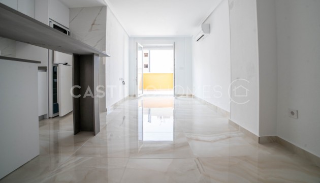 Appartement - Herverkoop - Torrevieja - Centro