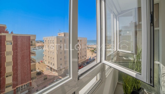 Appartement - Herverkoop - Torrevieja - Playa del Acequión