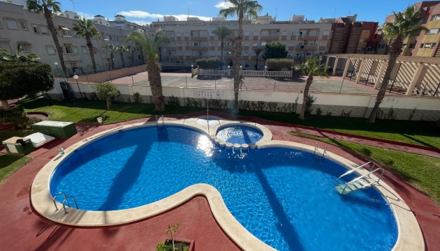Appartement - Revente - Torrevieia - Comunidad Valenciana