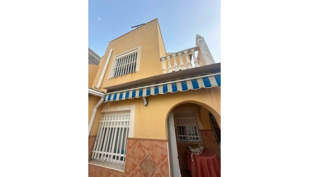 Bungalow - Resale - Torrevieja - Urb. Rosaleda