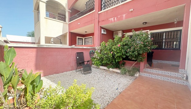 Bungalow - Wiederverkauf - Torrevieja - Torrevieja