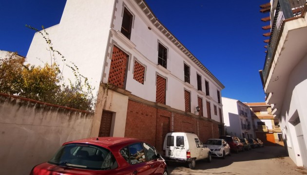 Commercial - Resale - Periana - Inland