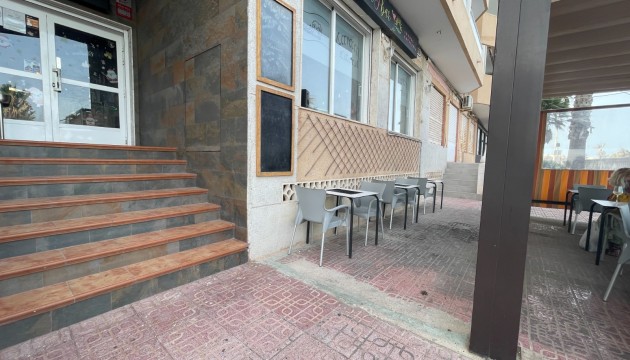 Commercial space - Wiederverkauf - Torrevieia - Comunidad Valenciana