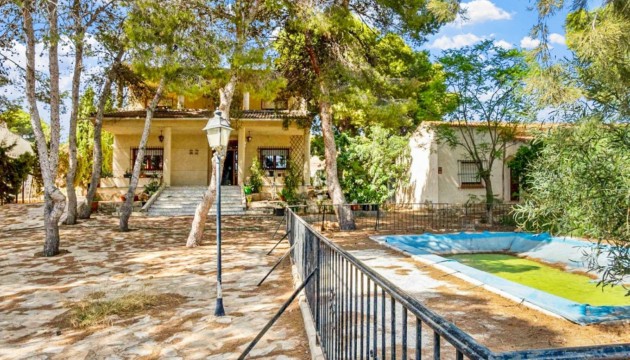 Detached Villa - Resale - Torrevieja - Los Balcones - Los Altos del Edén
