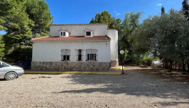 Finca / Country Property - Resale - Albatera - Albatera