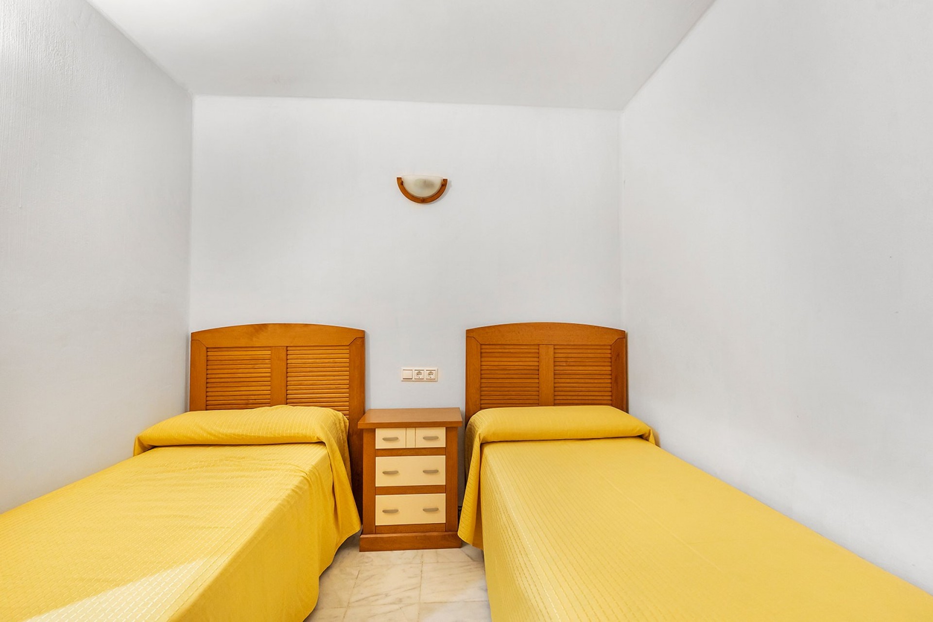 Herverkoop - 1. Apartment / flat -
Torrevieja - Playa de los locos
