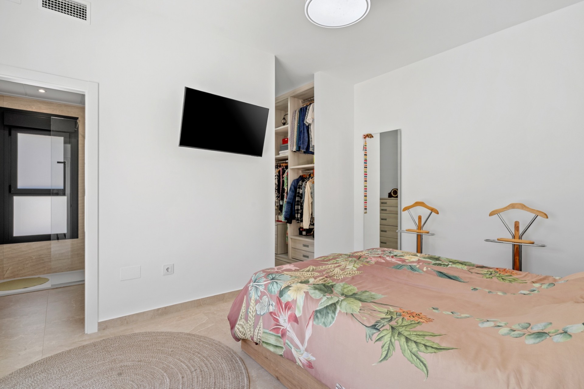 Herverkoop - 6. Detached villa -
Daya Nueva - Costa Blanca South