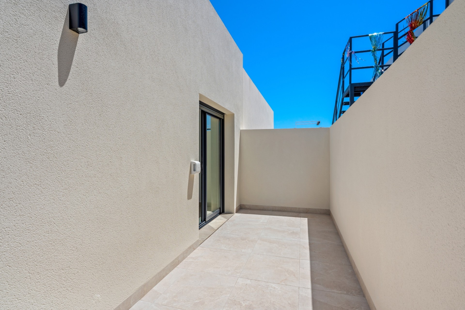 Herverkoop - 6. Detached villa -
Daya Nueva - Costa Blanca South