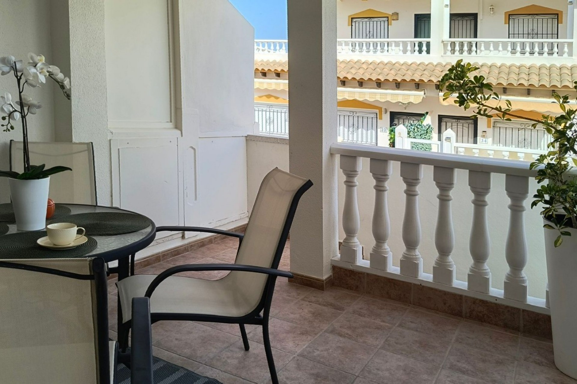 Herverkoop - Adosado -
Orihuela Costa - Punta Prima