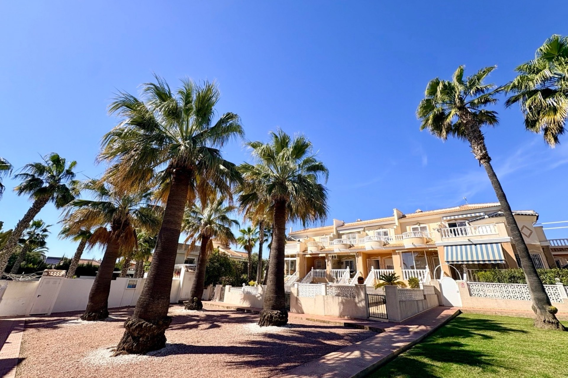 Herverkoop - Adosado -
Rojales - Ciudad Quesada