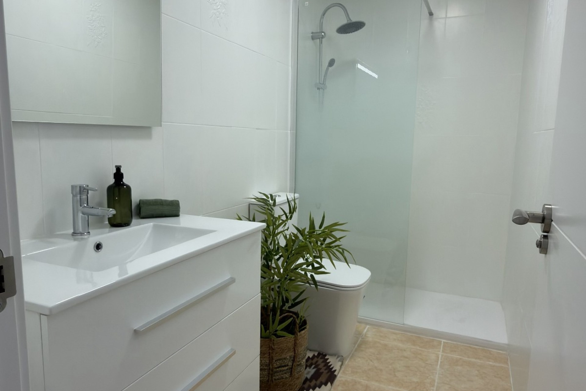 Herverkoop - Apartament / Duplex -
Torrevieja - Curva del Palangre
