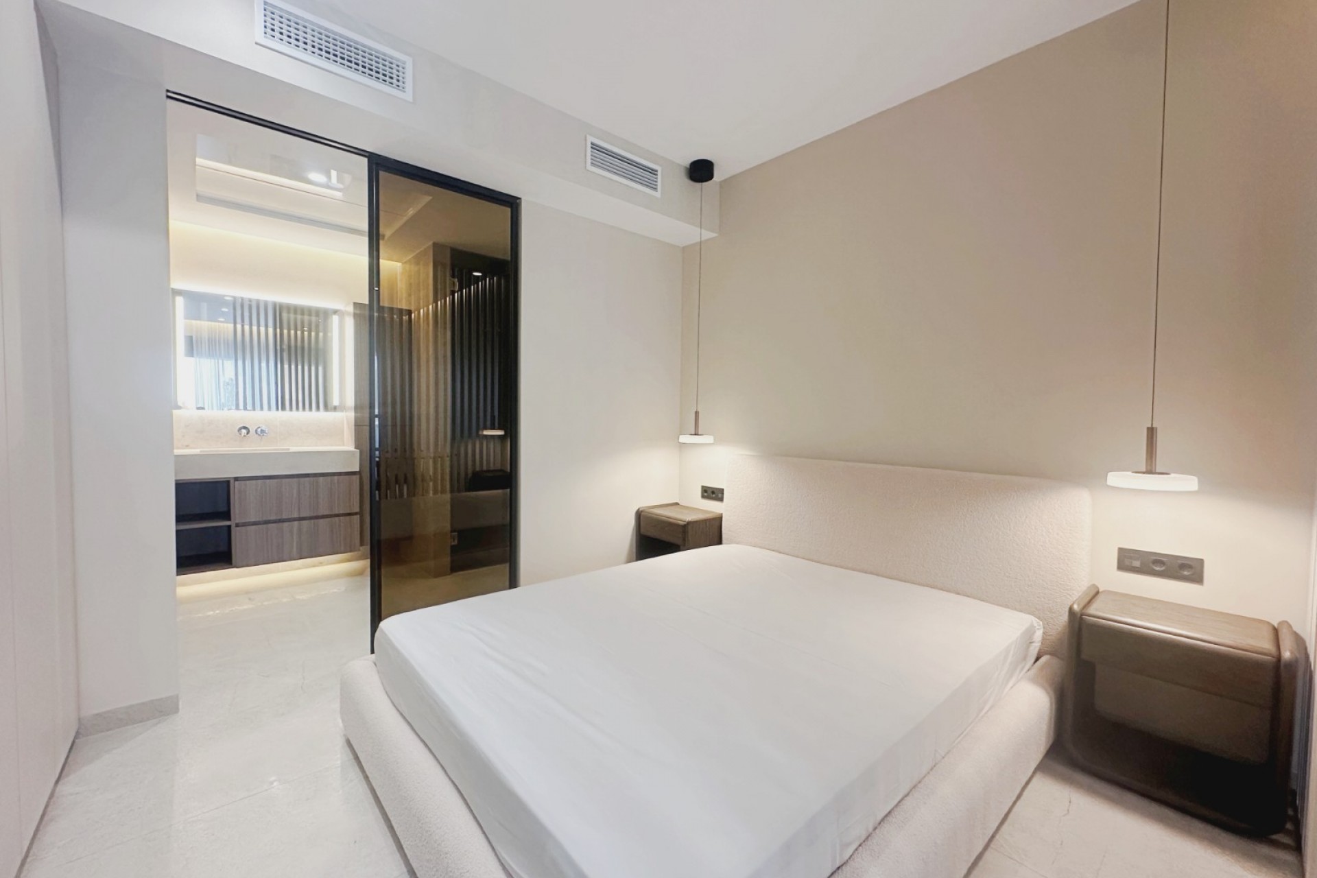 Herverkoop - Apartament / Duplex -
Torrevieja