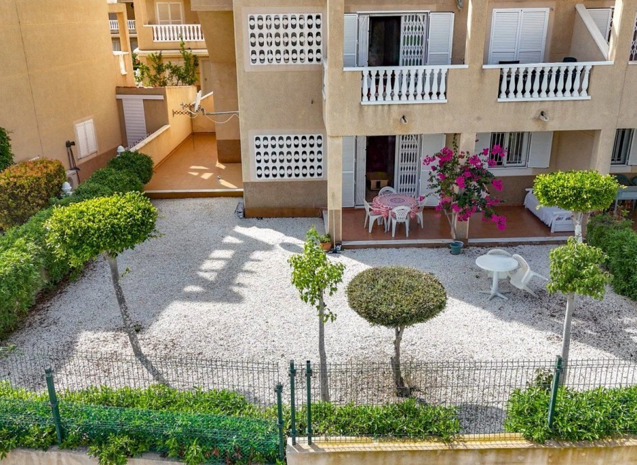 Herverkoop - Apartamento -
Orihuela Costa - Playa Flamenca