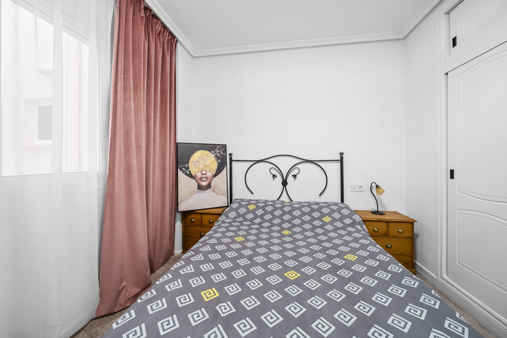 Herverkoop - Apartamento -
Torrevieja - Centro