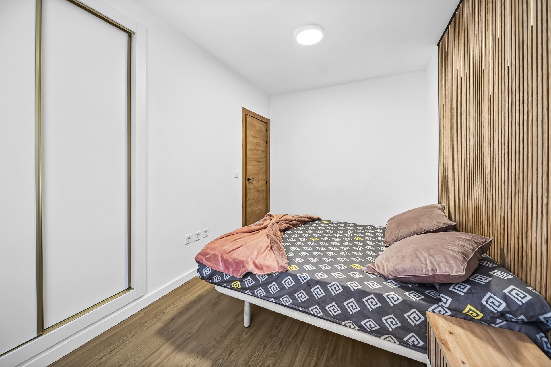 Herverkoop - Apartamento -
Torrevieja - Centro