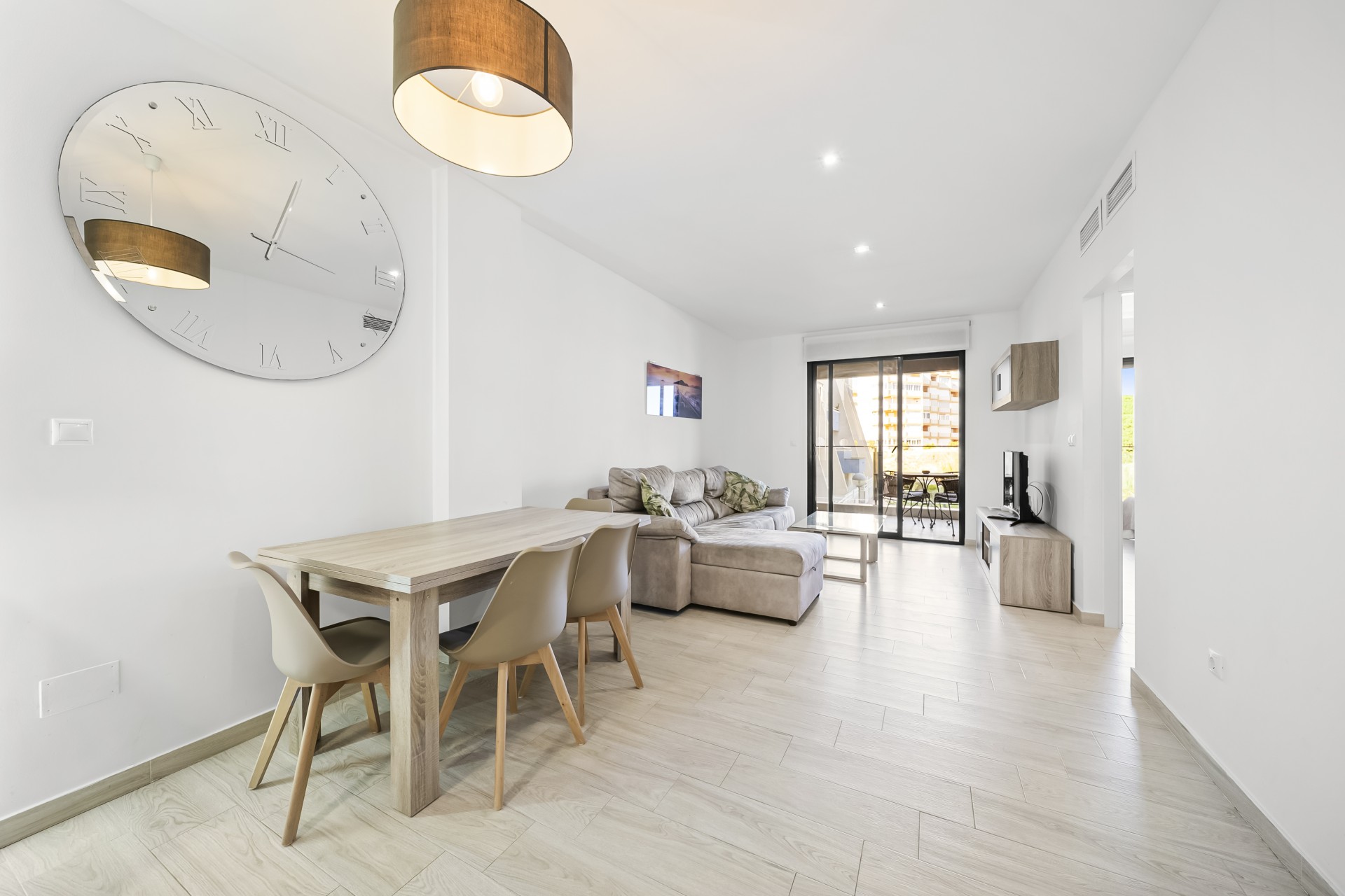 Herverkoop - Apartamento -
Torrevieja - La Mata