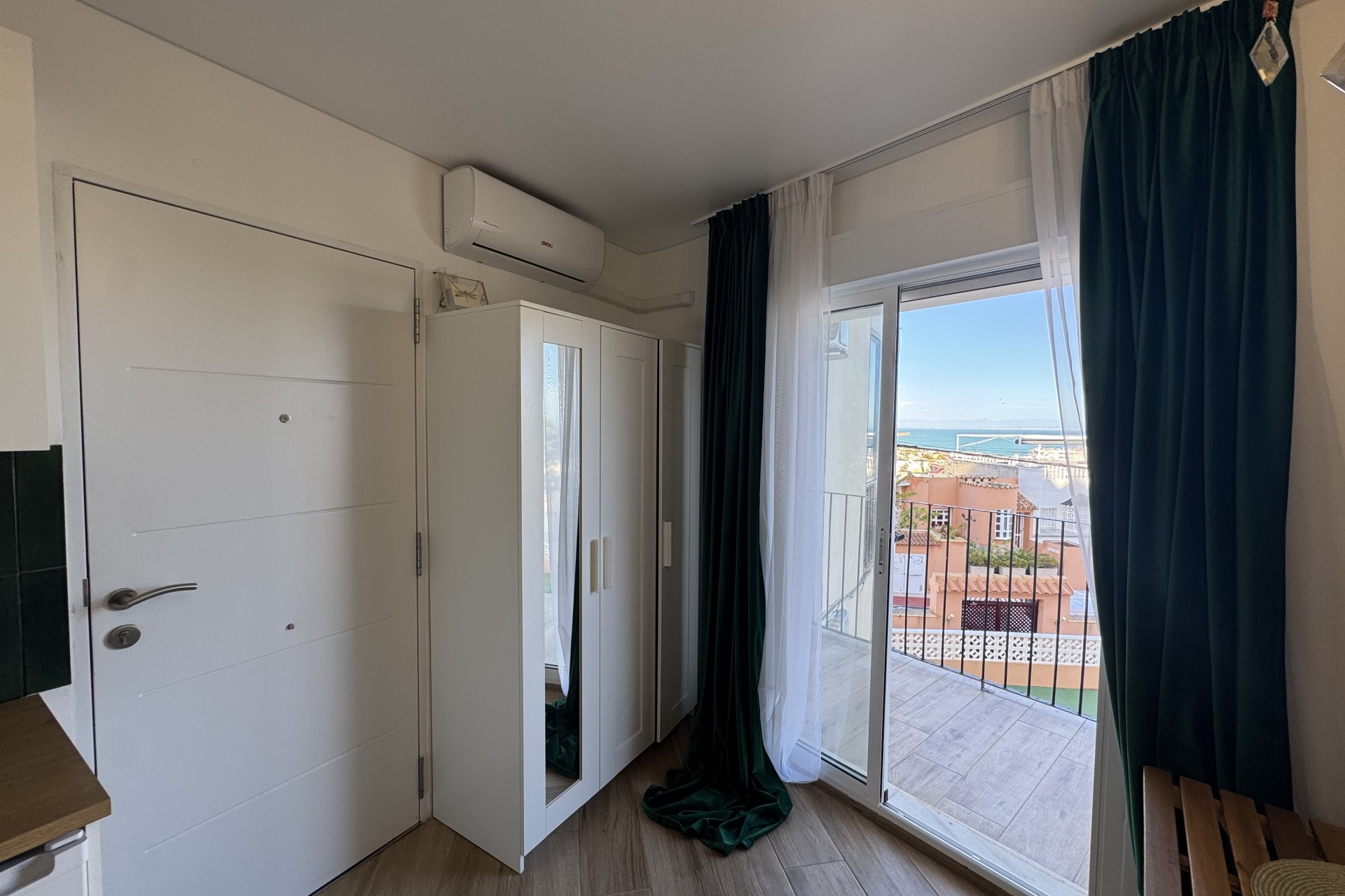 Herverkoop - Apartamento -
Torrevieja - La Mata